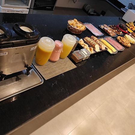 Liv Hotel Порту-Феррейра Экстерьер фото