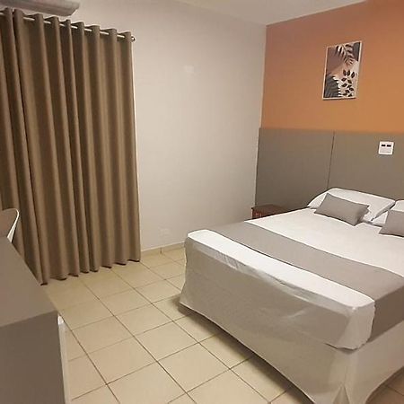 Liv Hotel Порту-Феррейра Экстерьер фото